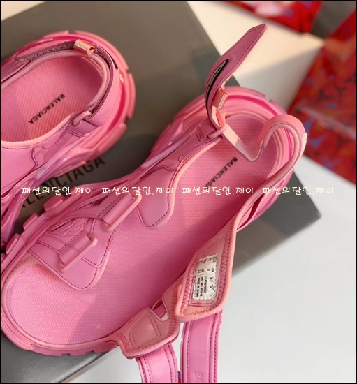 d2727731c8d20c9655b5976ddededa2a_1593146659_3805.jpg d2727731c8d20c9655b5976ddededa2a_1593146659_3805.jpg