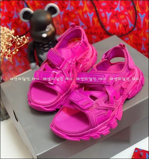 d2727731c8d20c9655b5976ddededa2a_1593146718_5345.jpg d2727731c8d20c9655b5976ddededa2a_1593146718_5345.jpg