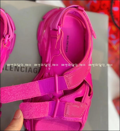 d2727731c8d20c9655b5976ddededa2a_1593146719_6496.jpg d2727731c8d20c9655b5976ddededa2a_1593146719_6496.jpg