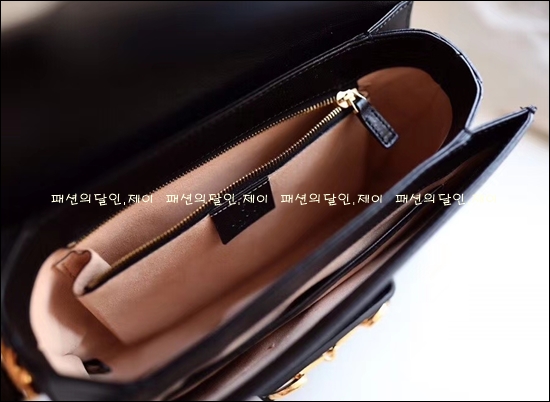 c41131bd969bc4d87b1df45a9c2e9460_1594809424_8072.jpg c41131bd969bc4d87b1df45a9c2e9460_1594809424_8072.jpg