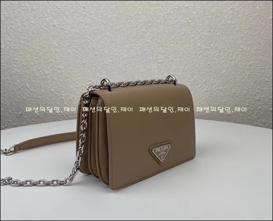 f25b0f18d42cb9f70ee7411b45c71f55_1595491006_2625.jpg f25b0f18d42cb9f70ee7411b45c71f55_1595491006_2625.jpg