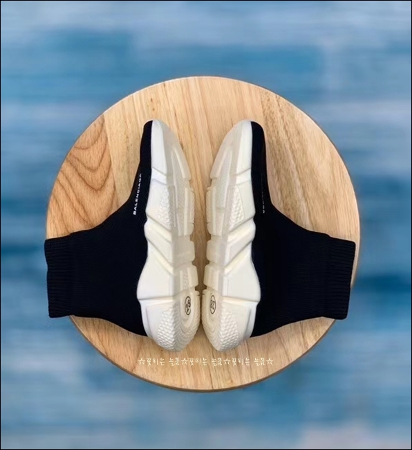 17f5432cf09613016569767802dcaa99_1603771143_7538.jpg 17f5432cf09613016569767802dcaa99_1603771143_7538.jpg