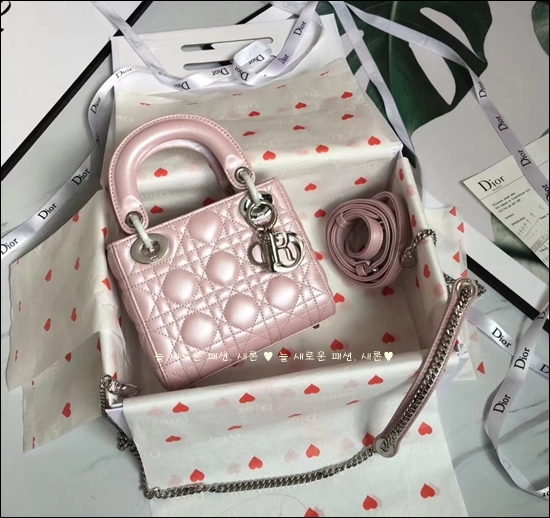 b50901e681aa9564d18014a820d24e01_1602655001_525.jpg b50901e681aa9564d18014a820d24e01_1602655001_525.jpg