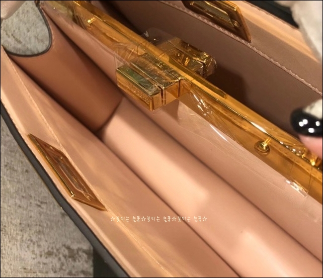 f799544dbd2e71eba78c2861ed70a367_1602591806_2502.jpg f799544dbd2e71eba78c2861ed70a367_1602591806_2502.jpg