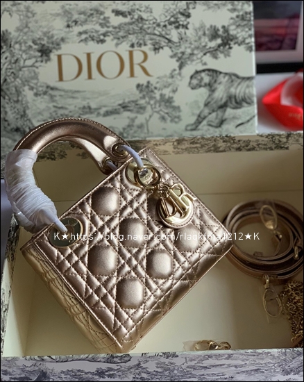 1acd5a777f2a55419d07d4290c4fbe6a_1606116598_9643.jpg 1acd5a777f2a55419d07d4290c4fbe6a_1606116598_9643.jpg