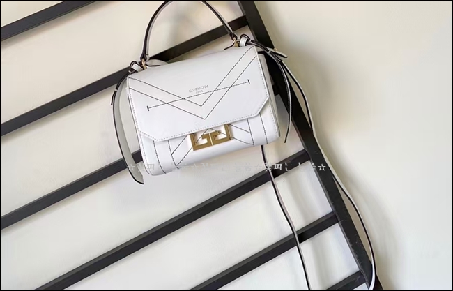 38073f327f2d9c0abd41a8c11514e032_1609921804_1867.jpg 38073f327f2d9c0abd41a8c11514e032_1609921804_1867.jpg