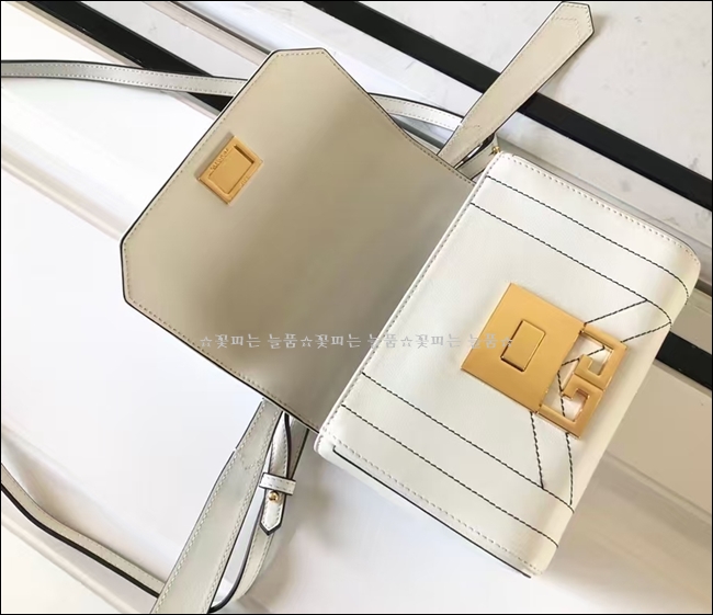 38073f327f2d9c0abd41a8c11514e032_1609921805_9046.jpg 38073f327f2d9c0abd41a8c11514e032_1609921805_9046.jpg