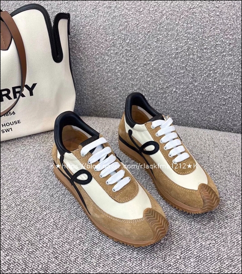 82b4b5d49d0a2a309d3d8921439b95d4_1612345036_0706.jpg 82b4b5d49d0a2a309d3d8921439b95d4_1612345036_0706.jpg