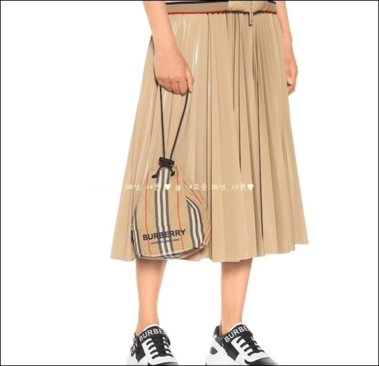 0ae3d960b36636e9b63803114ae6aac5_1615287807_2641.jpg 0ae3d960b36636e9b63803114ae6aac5_1615287807_2641.jpg