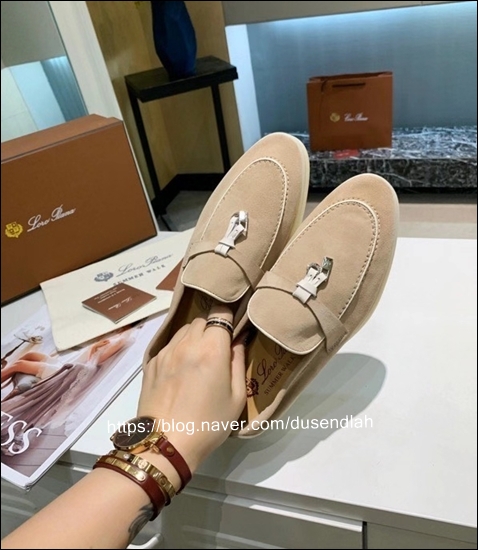 2e60d0642aebd2499b5ca3bac7dfa18e_1617168000_062.jpg 2e60d0642aebd2499b5ca3bac7dfa18e_1617168000_062.jpg