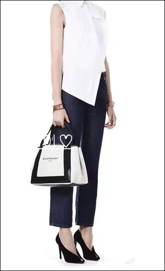 66988e79c76bdc77c21402b79ff120d5_1617188695_6026.jpg 66988e79c76bdc77c21402b79ff120d5_1617188695_6026.jpg