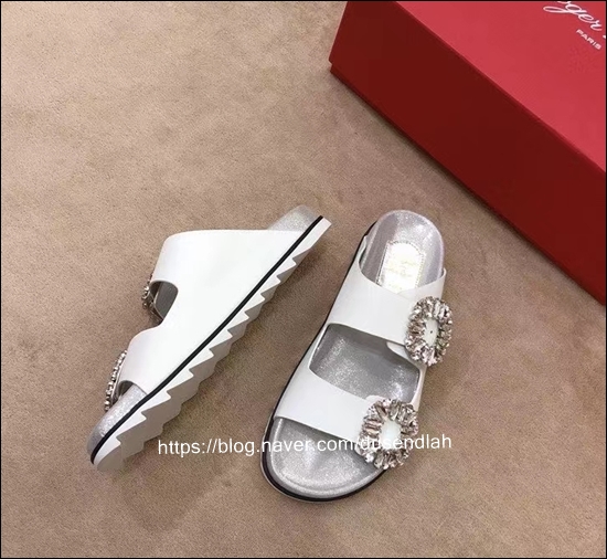 b34c3733c3f0761ba31c720c8ad69a32_1618482997_0327.jpg b34c3733c3f0761ba31c720c8ad69a32_1618482997_0327.jpg