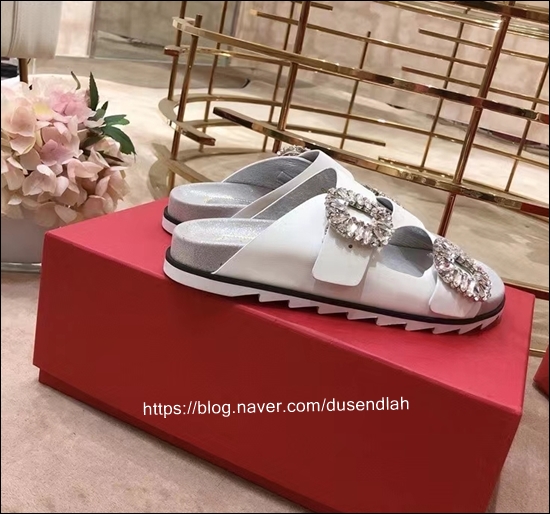 b34c3733c3f0761ba31c720c8ad69a32_1618482997_8481.jpg b34c3733c3f0761ba31c720c8ad69a32_1618482997_8481.jpg