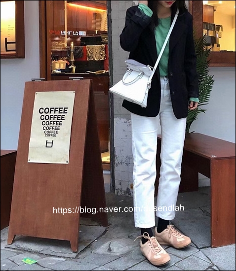 e1f9faeb5a47198f3c0d5c2082c3c31b_1617863363_9454.jpg e1f9faeb5a47198f3c0d5c2082c3c31b_1617863363_9454.jpg