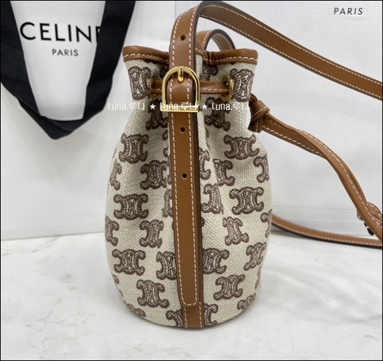 31fea2c0ffc37d7bd352bfc566656f49_1620912340_0838.jpg 31fea2c0ffc37d7bd352bfc566656f49_1620912340_0838.jpg