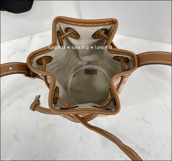 31fea2c0ffc37d7bd352bfc566656f49_1620912436_0848.jpg 31fea2c0ffc37d7bd352bfc566656f49_1620912436_0848.jpg