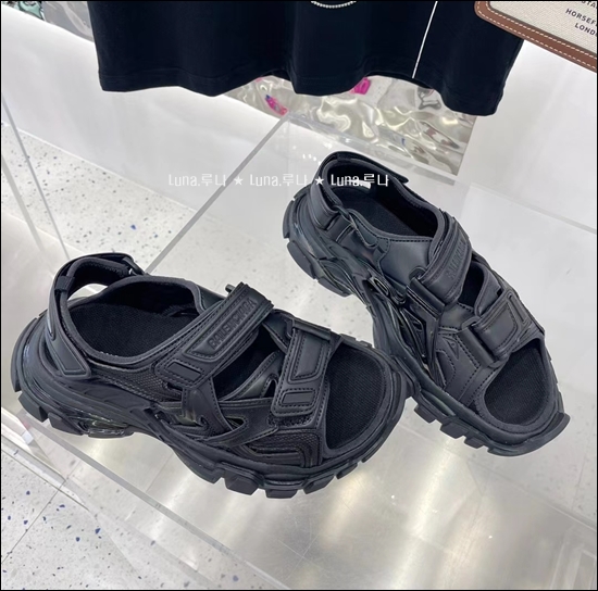 39a7b2ea24f3b60bf3dacf886ed96a77_1621484155_5093.jpg 39a7b2ea24f3b60bf3dacf886ed96a77_1621484155_5093.jpg