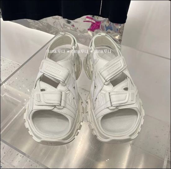 39a7b2ea24f3b60bf3dacf886ed96a77_1621484328_7449.jpg 39a7b2ea24f3b60bf3dacf886ed96a77_1621484328_7449.jpg