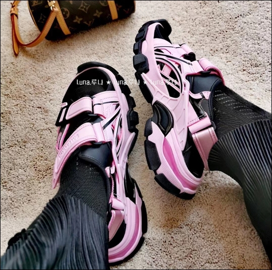 39a7b2ea24f3b60bf3dacf886ed96a77_1621484343_5247.jpg 39a7b2ea24f3b60bf3dacf886ed96a77_1621484343_5247.jpg