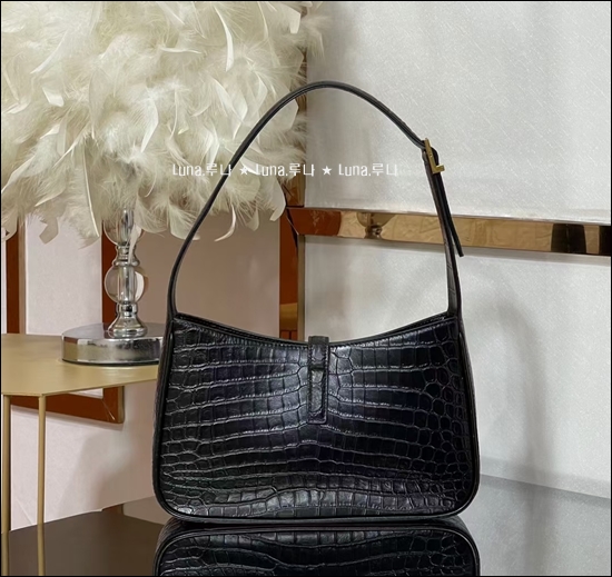 4ce2cd7306f1d0aefebcc33741052111_1621389466_2562.jpg 4ce2cd7306f1d0aefebcc33741052111_1621389466_2562.jpg