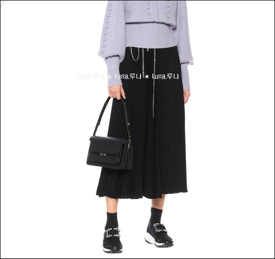 e31a175b0c71711c53fa839742aae448_1621934126_587.jpg e31a175b0c71711c53fa839742aae448_1621934126_587.jpg