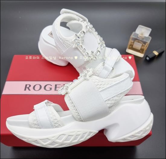 29a3c391398248f5a3a7d1eb9c93fad8_1626342316_3776.jpg 29a3c391398248f5a3a7d1eb9c93fad8_1626342316_3776.jpg