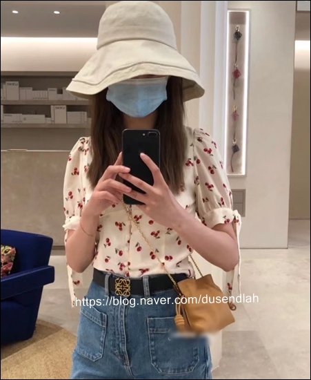 69703e61196aefdfecc98242cf643433_1626762975_4614.jpg 69703e61196aefdfecc98242cf643433_1626762975_4614.jpg