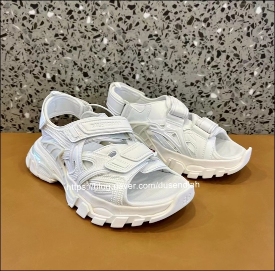 8445c87284d2d5bdf1a8e1e8856e596d_1625725725_5803.jpg 8445c87284d2d5bdf1a8e1e8856e596d_1625725725_5803.jpg