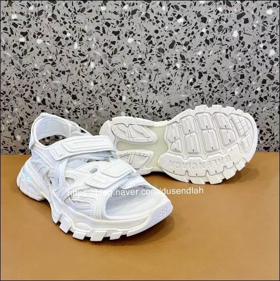 8445c87284d2d5bdf1a8e1e8856e596d_1625725773_1049.jpg 8445c87284d2d5bdf1a8e1e8856e596d_1625725773_1049.jpg