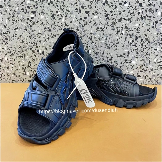 8445c87284d2d5bdf1a8e1e8856e596d_1625725840_5928.jpg 8445c87284d2d5bdf1a8e1e8856e596d_1625725840_5928.jpg