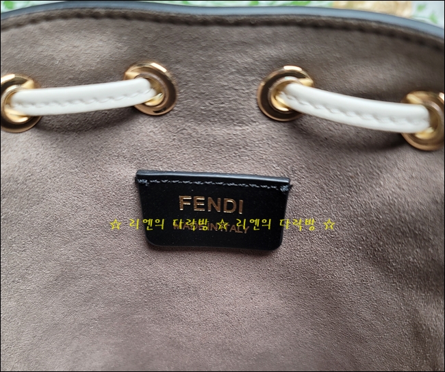 e572a8748f0303a021fb8699a4887620_1627037620_642.jpg e572a8748f0303a021fb8699a4887620_1627037620_642.jpg