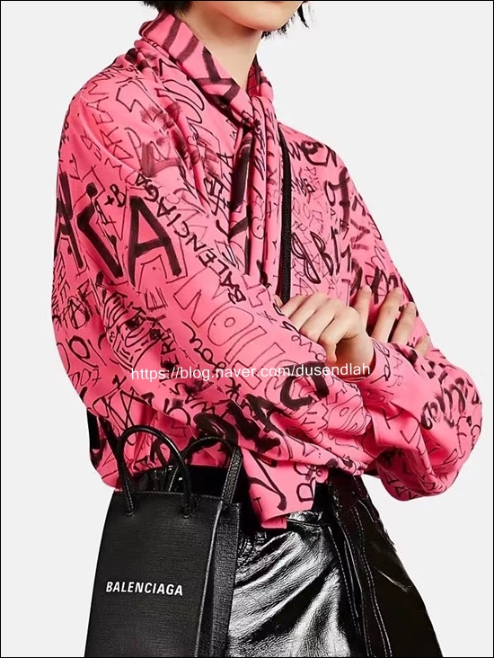 190262ecc9431a5ce4d184d64f7e4c21_1630642441_3009.jpg 190262ecc9431a5ce4d184d64f7e4c21_1630642441_3009.jpg