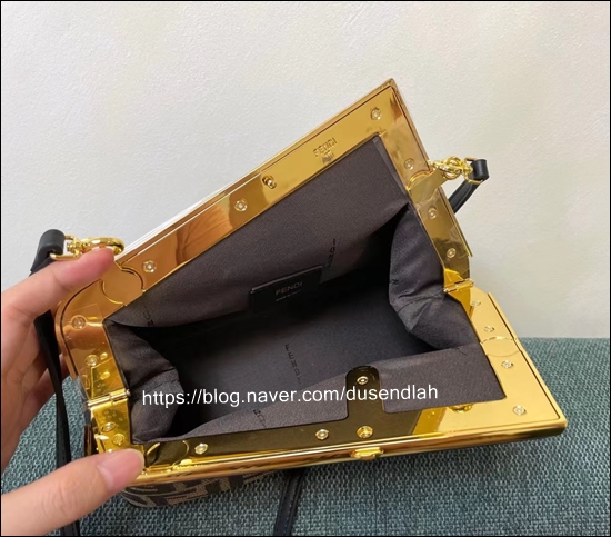 c174ebdd06775936e9a5a498336f1e00_1632447954_7479.jpg c174ebdd06775936e9a5a498336f1e00_1632447954_7479.jpg