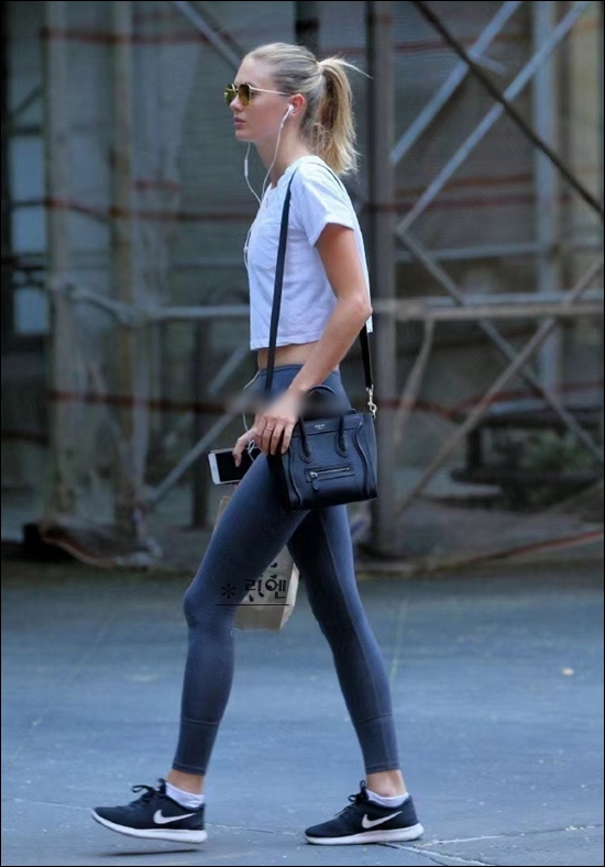 35e6f752747bd3fc65e917a04c635756_1635316931_4782.jpg 35e6f752747bd3fc65e917a04c635756_1635316931_4782.jpg