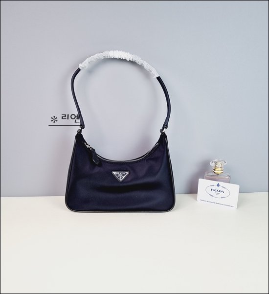 b0cb97026cd6f4e0e86addf89d01aa25_1634022191_9038.jpg b0cb97026cd6f4e0e86addf89d01aa25_1634022191_9038.jpg