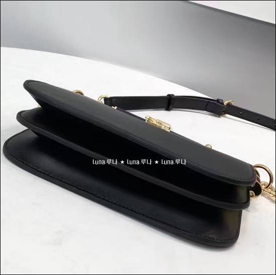 e9541a377c93f72cb6bea77518f8f55c_1634545942_9519.jpg e9541a377c93f72cb6bea77518f8f55c_1634545942_9519.jpg