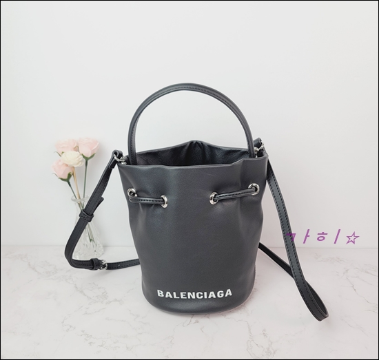 f9d75bfabc68cbc5d41b8868585989ec_1635408524_6381.jpg f9d75bfabc68cbc5d41b8868585989ec_1635408524_6381.jpg