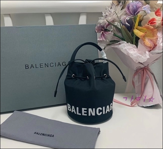 f9d75bfabc68cbc5d41b8868585989ec_1635408606_2473.jpg f9d75bfabc68cbc5d41b8868585989ec_1635408606_2473.jpg