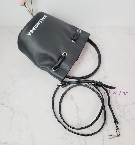 f9d75bfabc68cbc5d41b8868585989ec_1635408749_2342.jpg f9d75bfabc68cbc5d41b8868585989ec_1635408749_2342.jpg