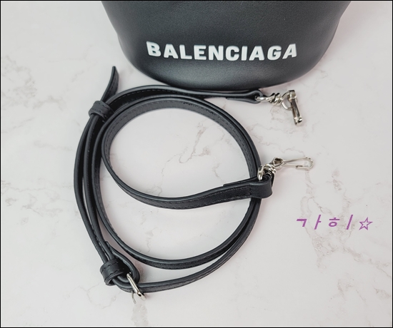 f9d75bfabc68cbc5d41b8868585989ec_1635408754_1541.jpg f9d75bfabc68cbc5d41b8868585989ec_1635408754_1541.jpg