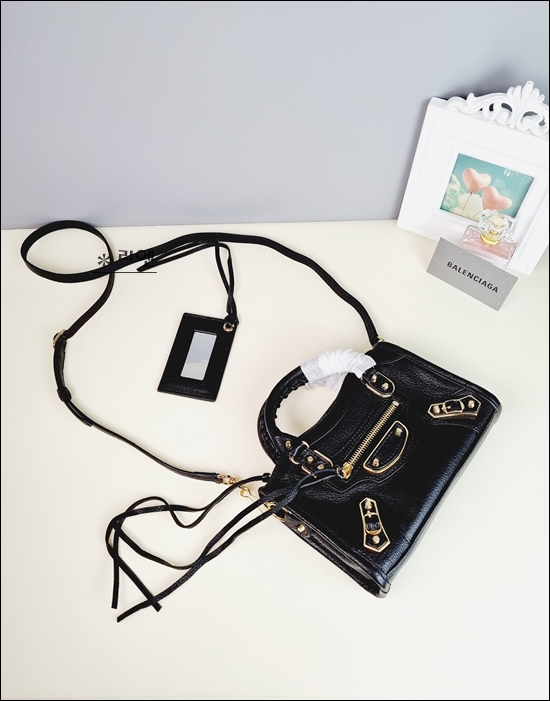 7590d5c2b1c7fb22513f4a4d66228db5_1637725648_2492.jpg 7590d5c2b1c7fb22513f4a4d66228db5_1637725648_2492.jpg