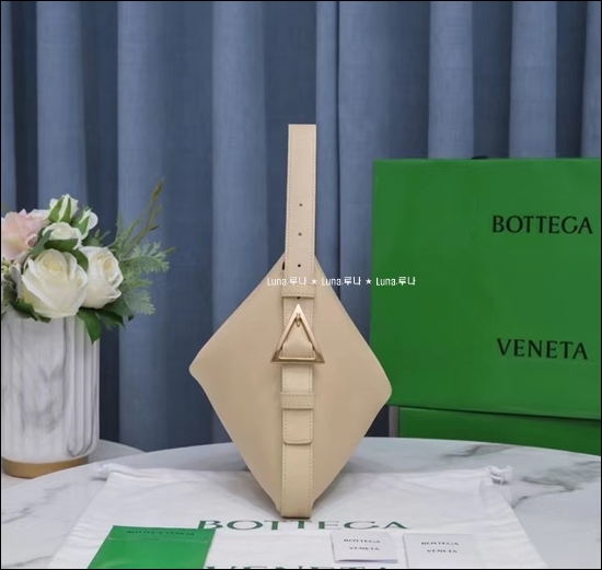 ac3673bdfa274ee0971a2518a08a3301_1637908810_2442.jpg ac3673bdfa274ee0971a2518a08a3301_1637908810_2442.jpg