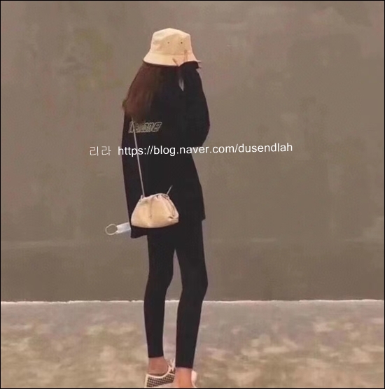 7ac8b67016fb3b8372562570a3eb8aef_1639120477_5409.jpg 7ac8b67016fb3b8372562570a3eb8aef_1639120477_5409.jpg