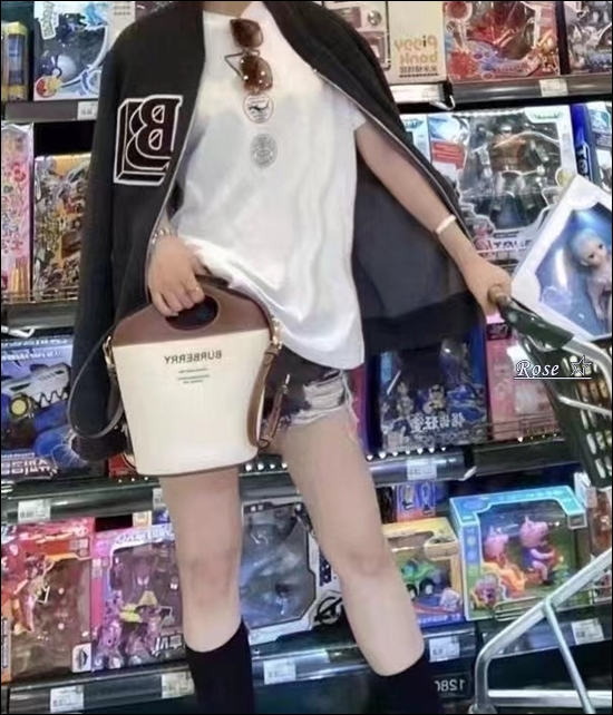 8b8bd4e0d824792aebe761c452fef23e_1638785389_0407.jpg 8b8bd4e0d824792aebe761c452fef23e_1638785389_0407.jpg