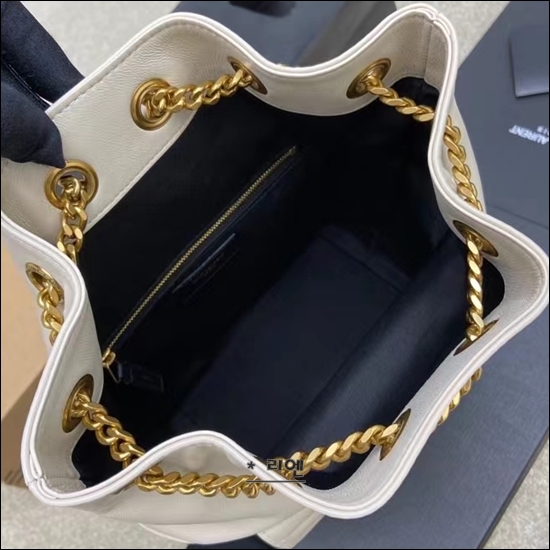 a96dc272e020abe53d42c385a07f8f89_1640252811_0558.jpg a96dc272e020abe53d42c385a07f8f89_1640252811_0558.jpg