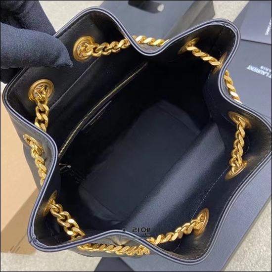 a96dc272e020abe53d42c385a07f8f89_1640252996_3949.jpg a96dc272e020abe53d42c385a07f8f89_1640252996_3949.jpg