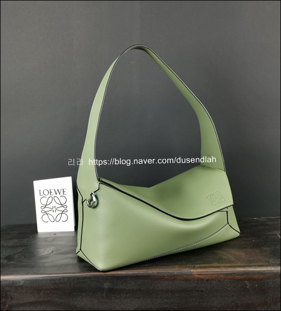 2c91042f51909778de42f180750b9748_1641281161_0179.jpg 2c91042f51909778de42f180750b9748_1641281161_0179.jpg