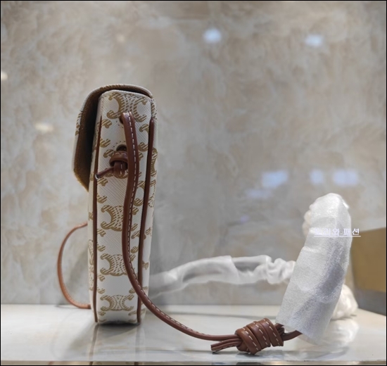 3b586915c0264cc0d17a76906e7c8c02_1642142357_2119.jpg 3b586915c0264cc0d17a76906e7c8c02_1642142357_2119.jpg