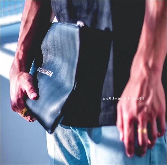 717b15c5f08d9350bdf6c0e1d93ea42b_1642074347_5438.jpg 717b15c5f08d9350bdf6c0e1d93ea42b_1642074347_5438.jpg