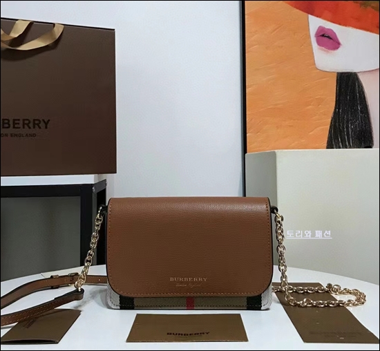 91ec5b90ae7ac91d35c859b1b3c4f8f5_1643166654_7885.jpg 91ec5b90ae7ac91d35c859b1b3c4f8f5_1643166654_7885.jpg